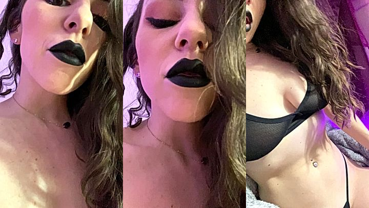 freaky stepsis Mama Fiona touching herself slowly onlyfans leak